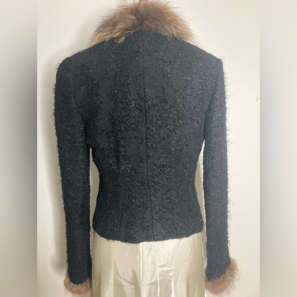 Vintage textured wool mohair blazer with raccoon fur collar and cuffs - Picture 4 of 7